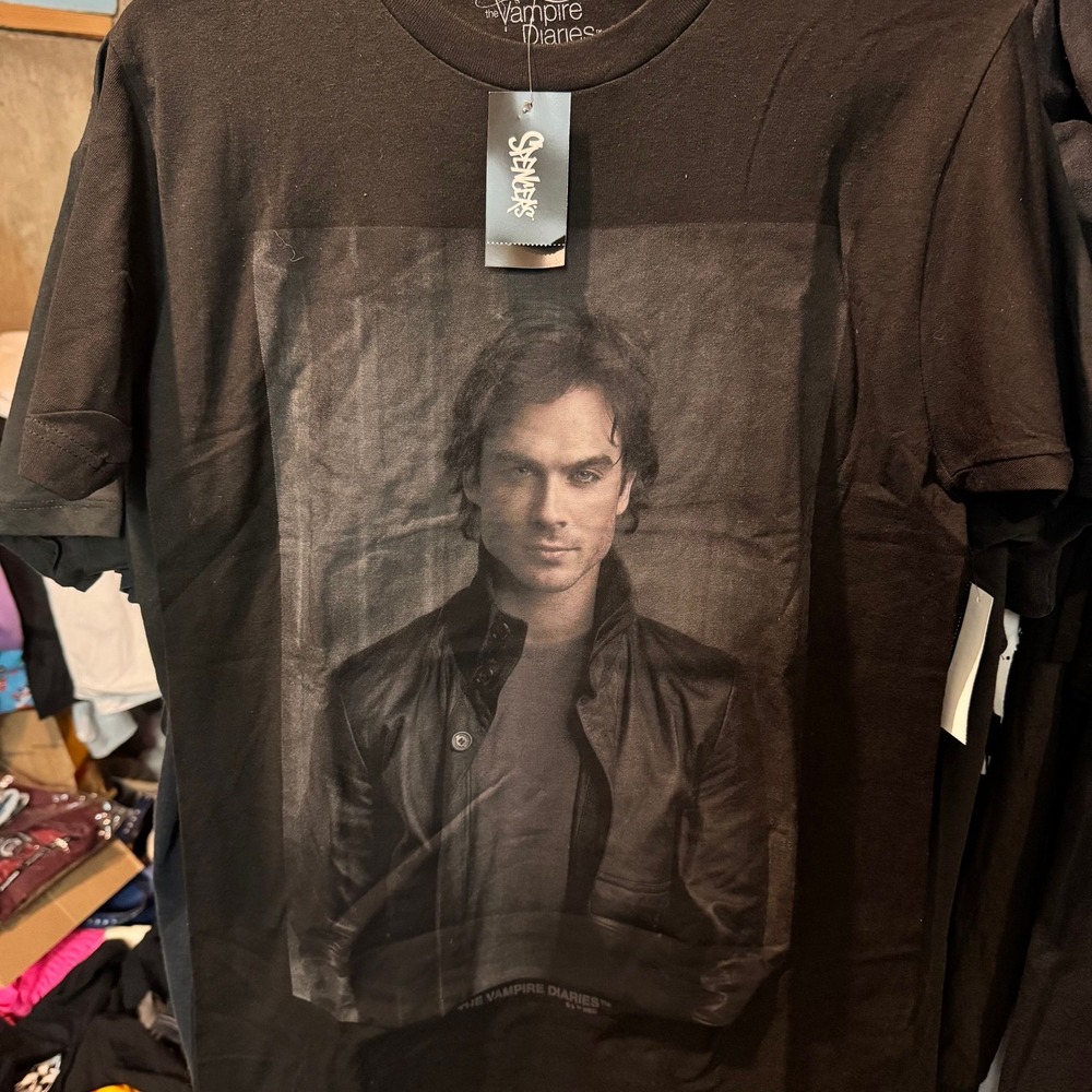 The Vampire Diaries Damon Salvatore Graphic T-Shirt NWT XXL/XXLT NWT